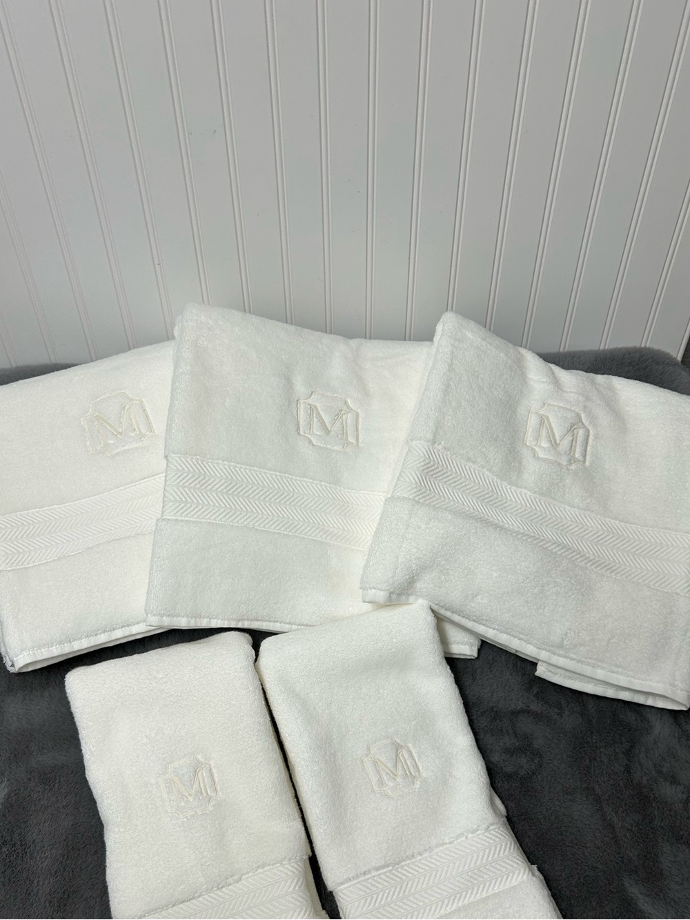 Mark & Graham hydrocotton classic bath hand towels